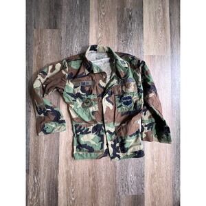 Vogue Military Woodland Camo Jacket Mens Small Short Green US Air Force Patched
